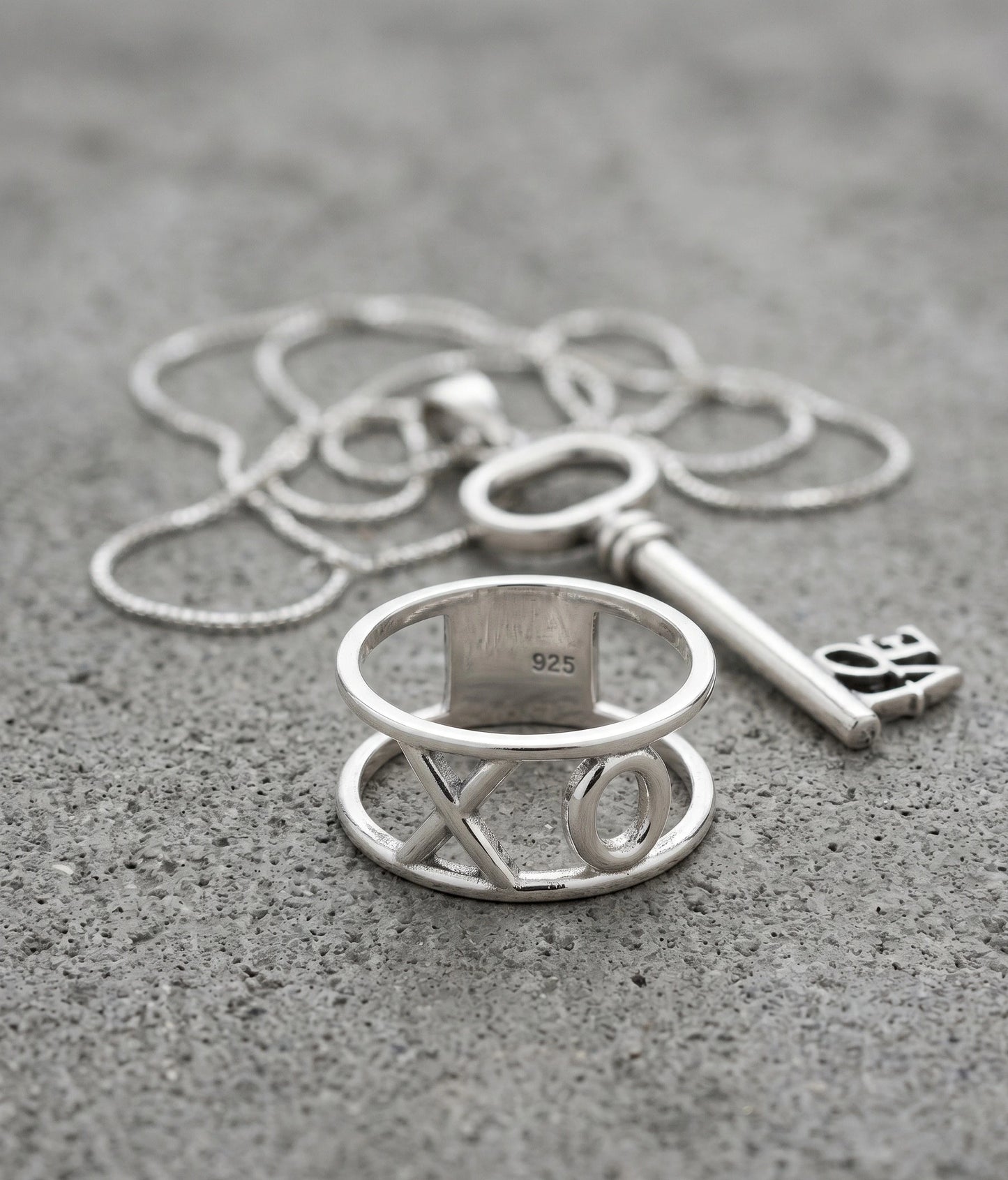 Chunky XO 925 Sterling Silver Bold Wide Band Ring | Handmade Korea