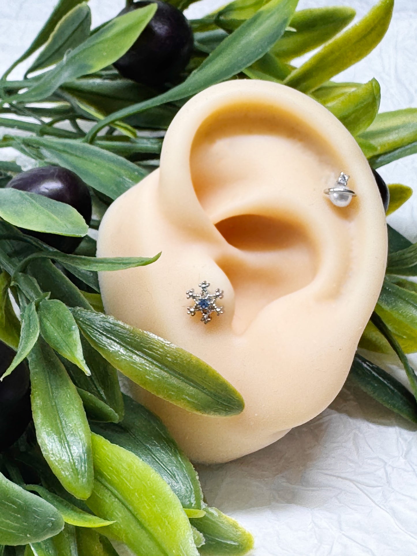 Faux Pearl Cubic Planet Piercing,Surgical Steel Inner Conch Helix Jewelry, Modern Layered Ear Curation Minimal,Saturn Planet piercing