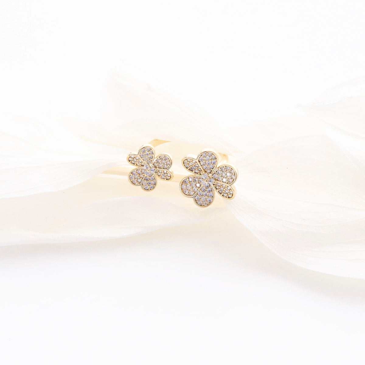 Lucky Clover Pavé Adjustable Ring — Sparkling Statement Cocktail Ring for Women, Gold Silver Rose Gold, Luxury Four-Leaf Clover Jewelry Gift