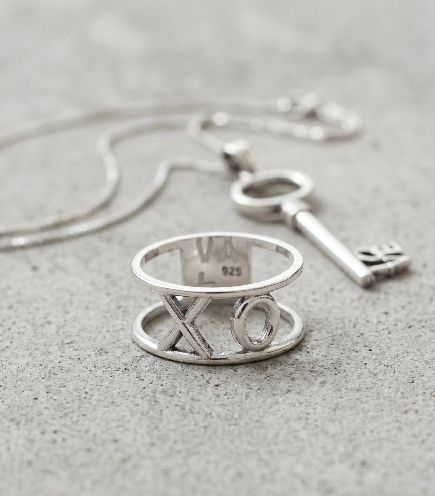 Chunky XO 925 Sterling Silver Bold Wide Band Ring | Handmade Korea