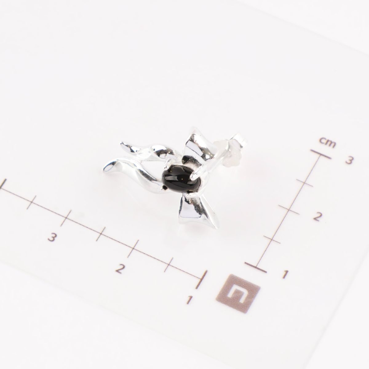 925 Sterling Silver Black Agate Bow Stud Earrings — Vintage Dark Coquette Jewelry