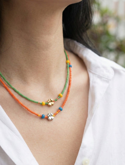 Lucky Four-Leaf Clover Seed Bead Choker Necklace - 5 Colors