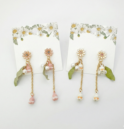 Fairycore Lily of the Valley Pearl Drop Earrings (Titanium)