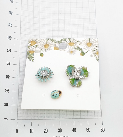 Handmade Asymmetrical Daisy & Ladybug Earring Set (3pcs)