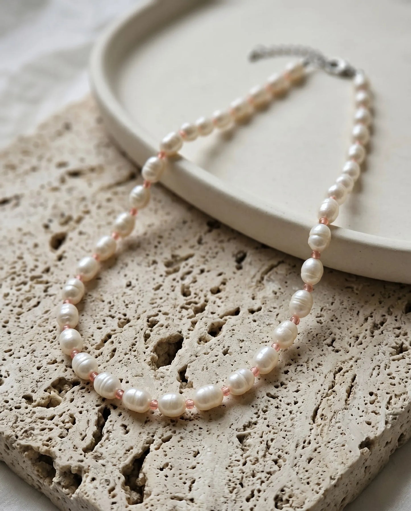 Real Freshwater Pearl & Color Bead Choker Necklace | Y2K Kitsch Neck Stack