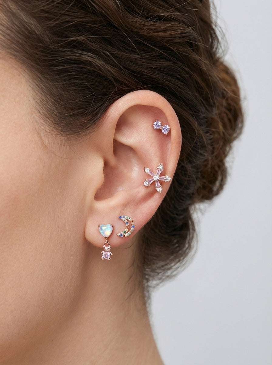 Iridescent Heart Bear Dangle Barbell – Kawaii Cartilage Piercing | Single