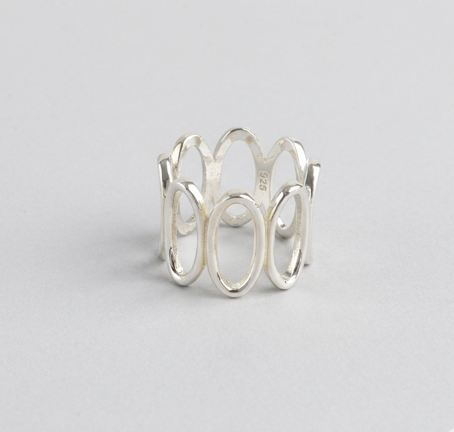 925 Sterling Silver Bold Wide Band Ring - Lace Lattice & Oval Loop