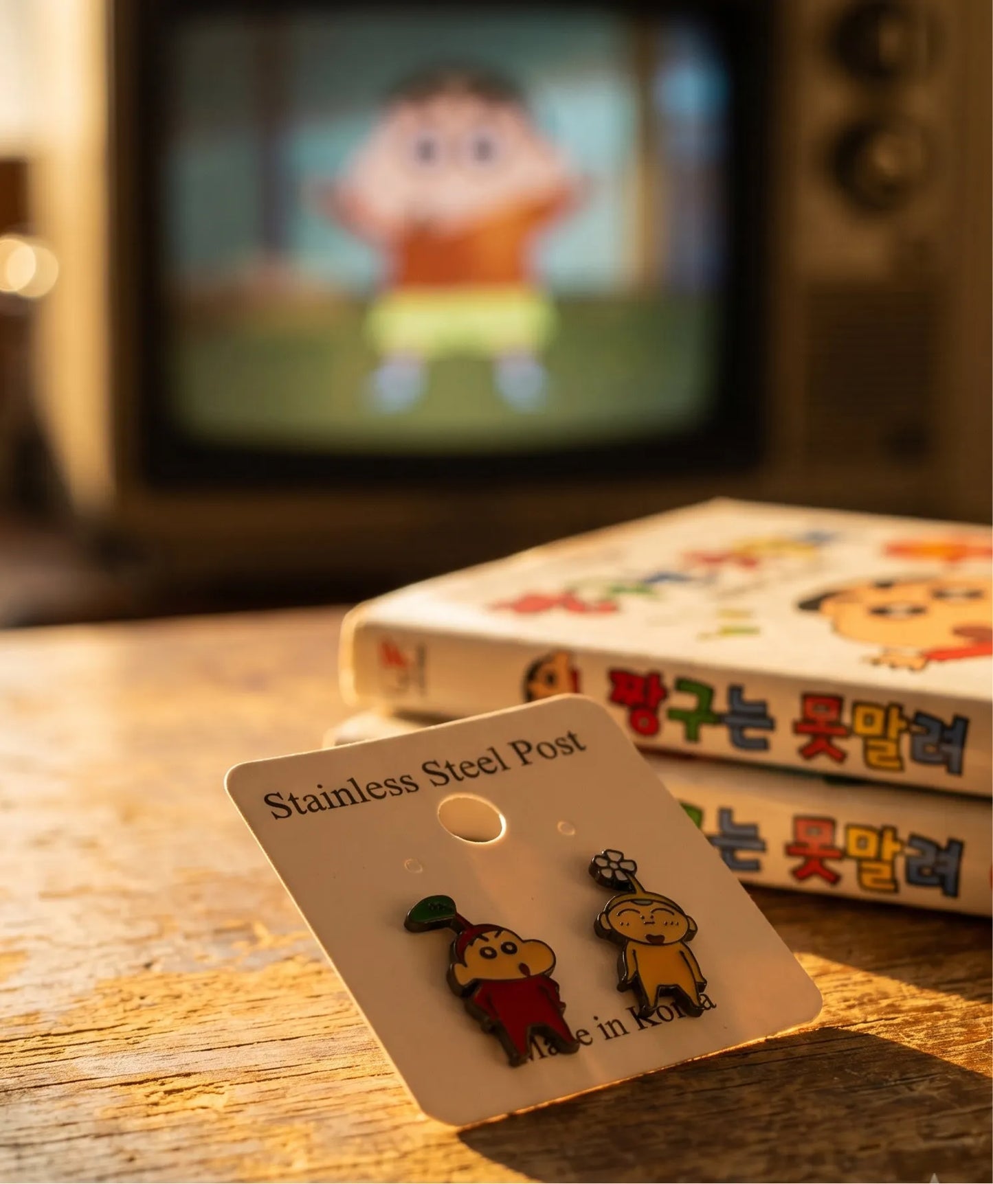 Crayon Shin-chan Mismatch Earrings — The K-Style Staple