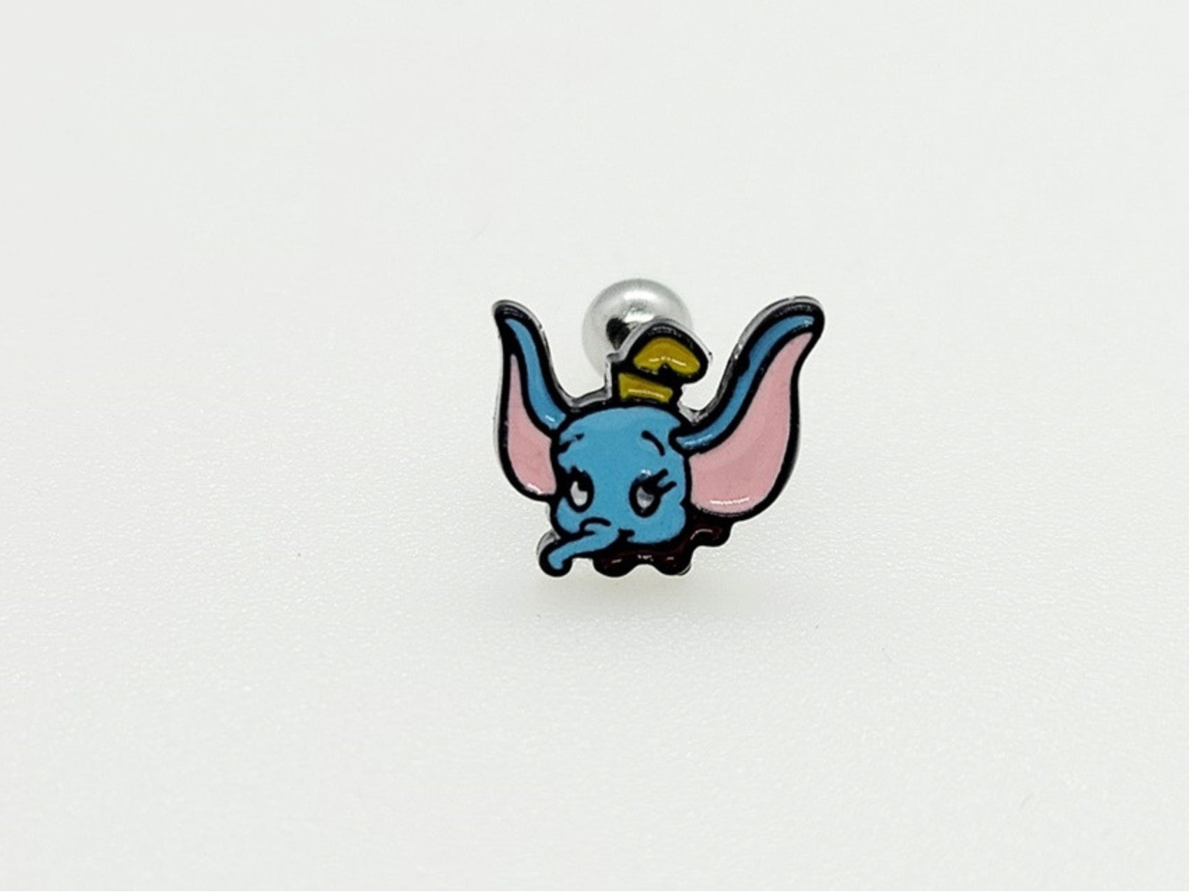 Flying baby elephant stud with fluttering pink ears - kawaii helix piercing 0.9cm
