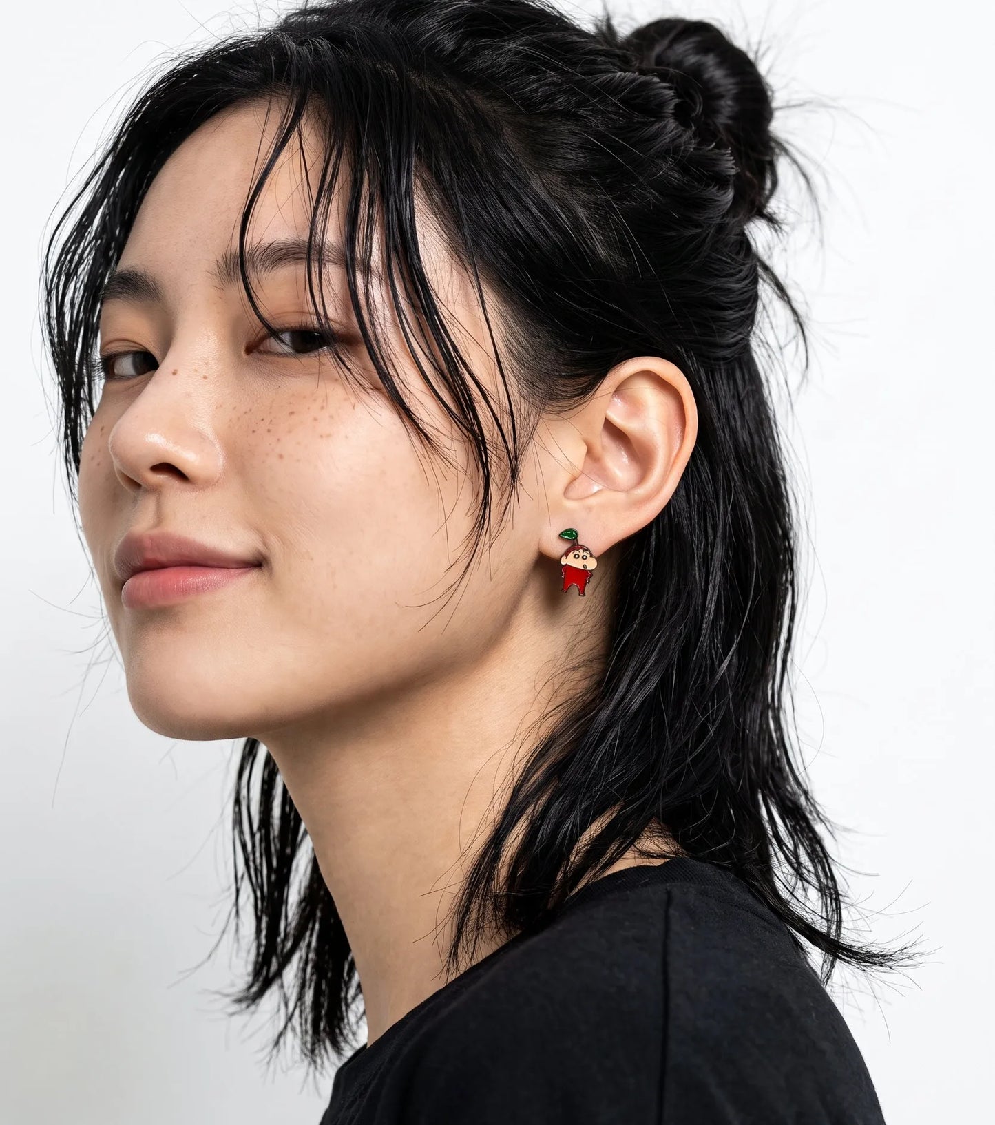 Crayon Shin-chan Mismatch Earrings — The K-Style Staple