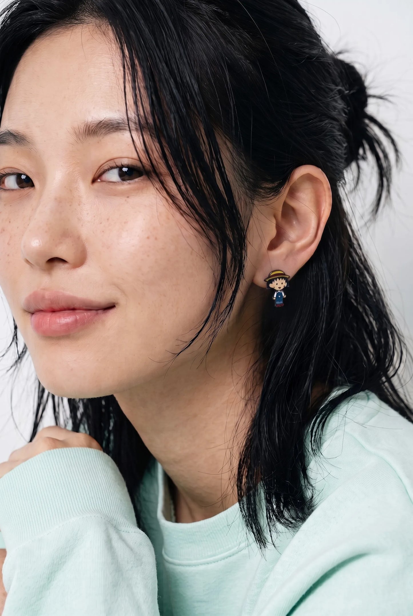 Maruko-chan Mismatch Stud Earrings – Enamel Anime Character