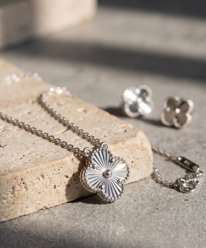 925 Silver Milgrain Clover Necklace — Made in Korea