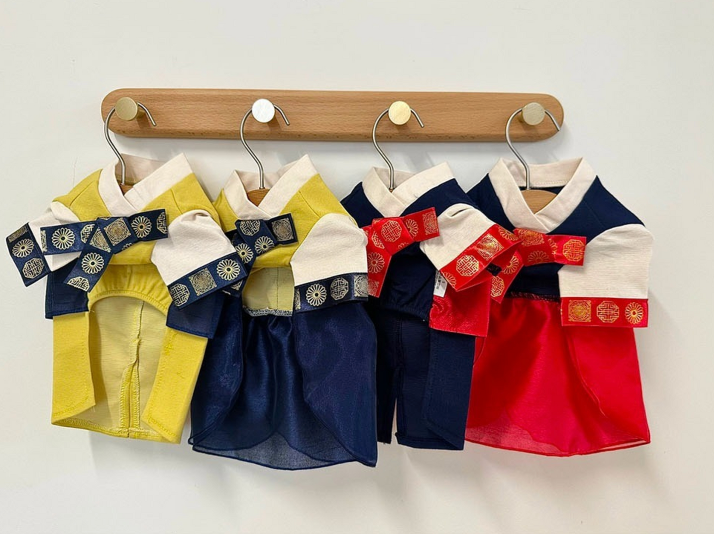 Korean Hanbok for Dogs - Traditional Pet Outfit