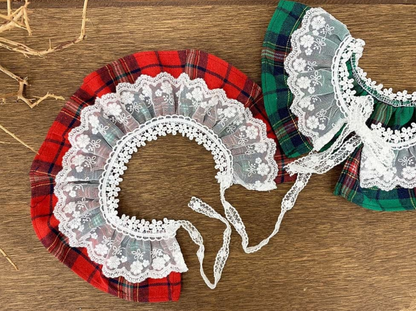 Christmas Check Lace Cape for Dogs – Red & Green