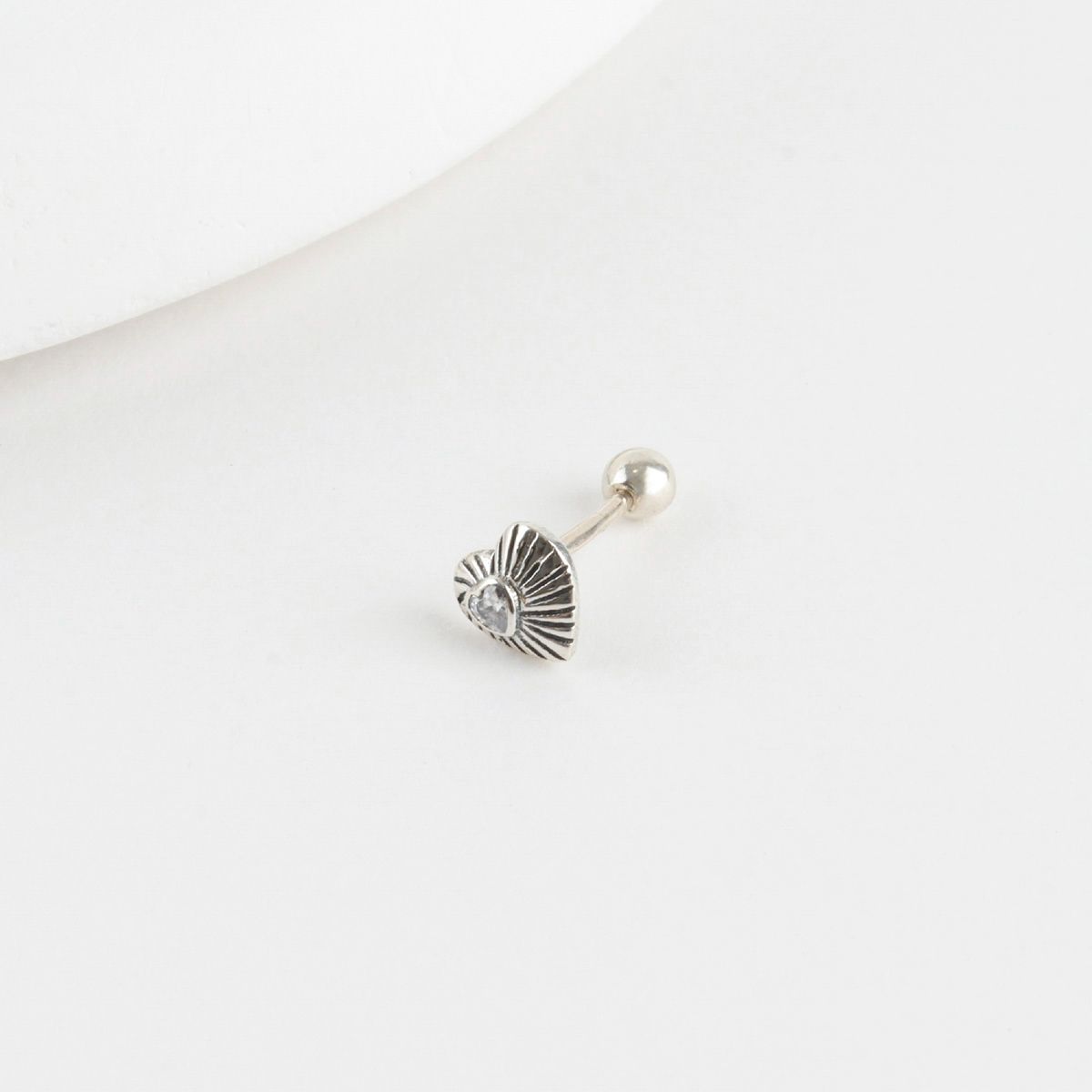 Antique Silver Heart & Flower Cartilage Stud | 925 Sterling Post