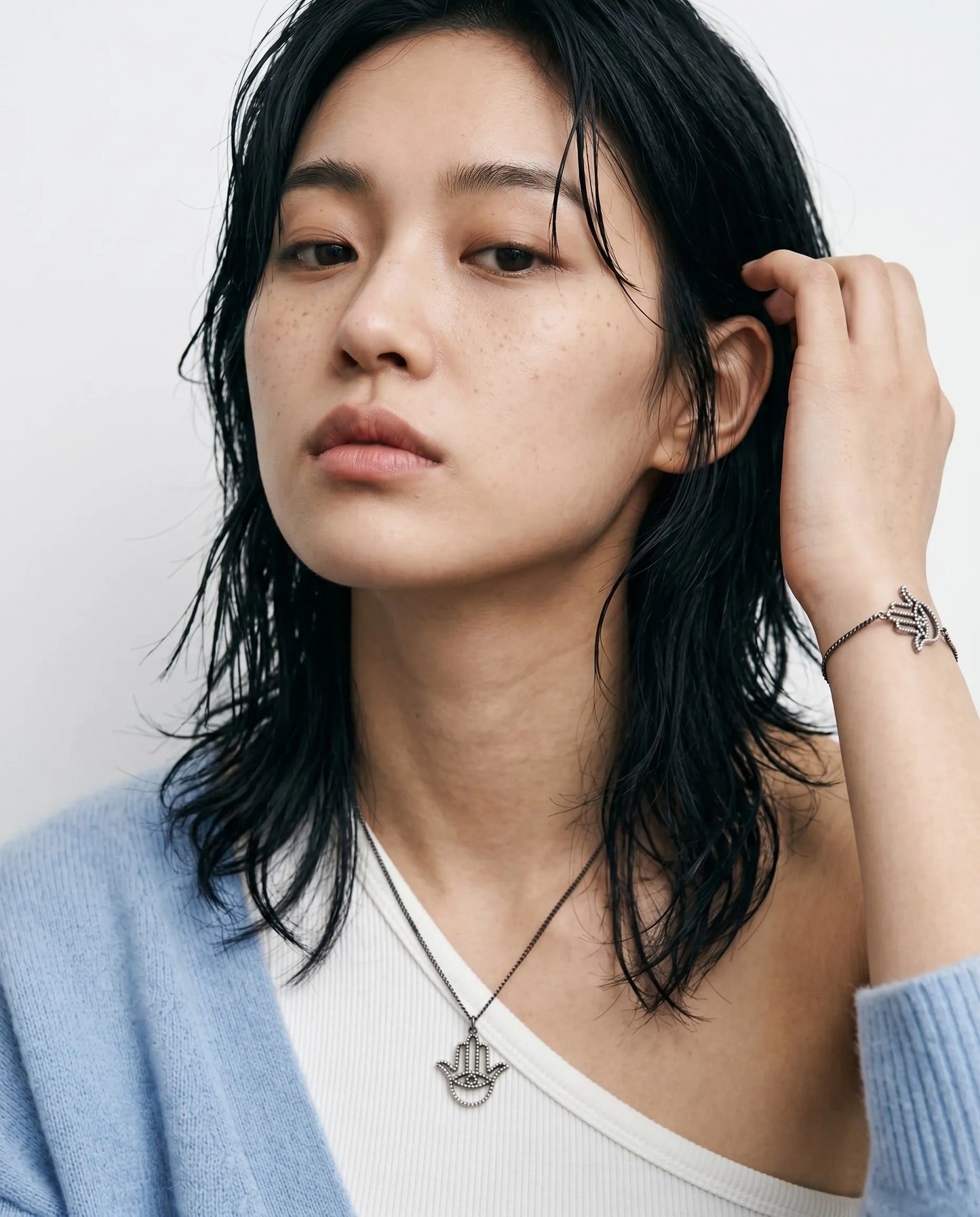 925 Sterling Silver Hamsa Pendant Necklace — Adjustable Chain, Layering Inspo