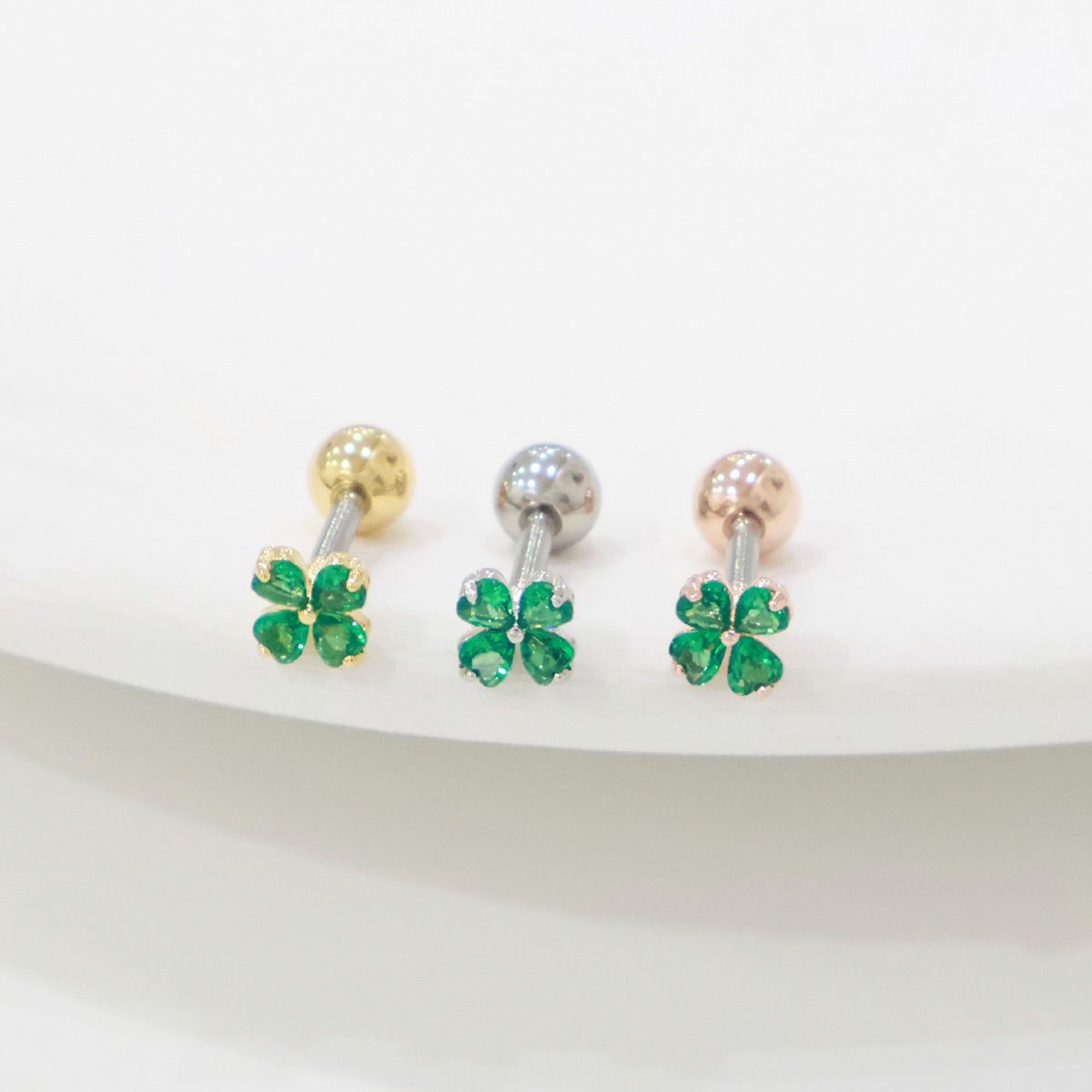Clover Barbell Stud • Green or Clear CZ • Surgical Steel Piercing