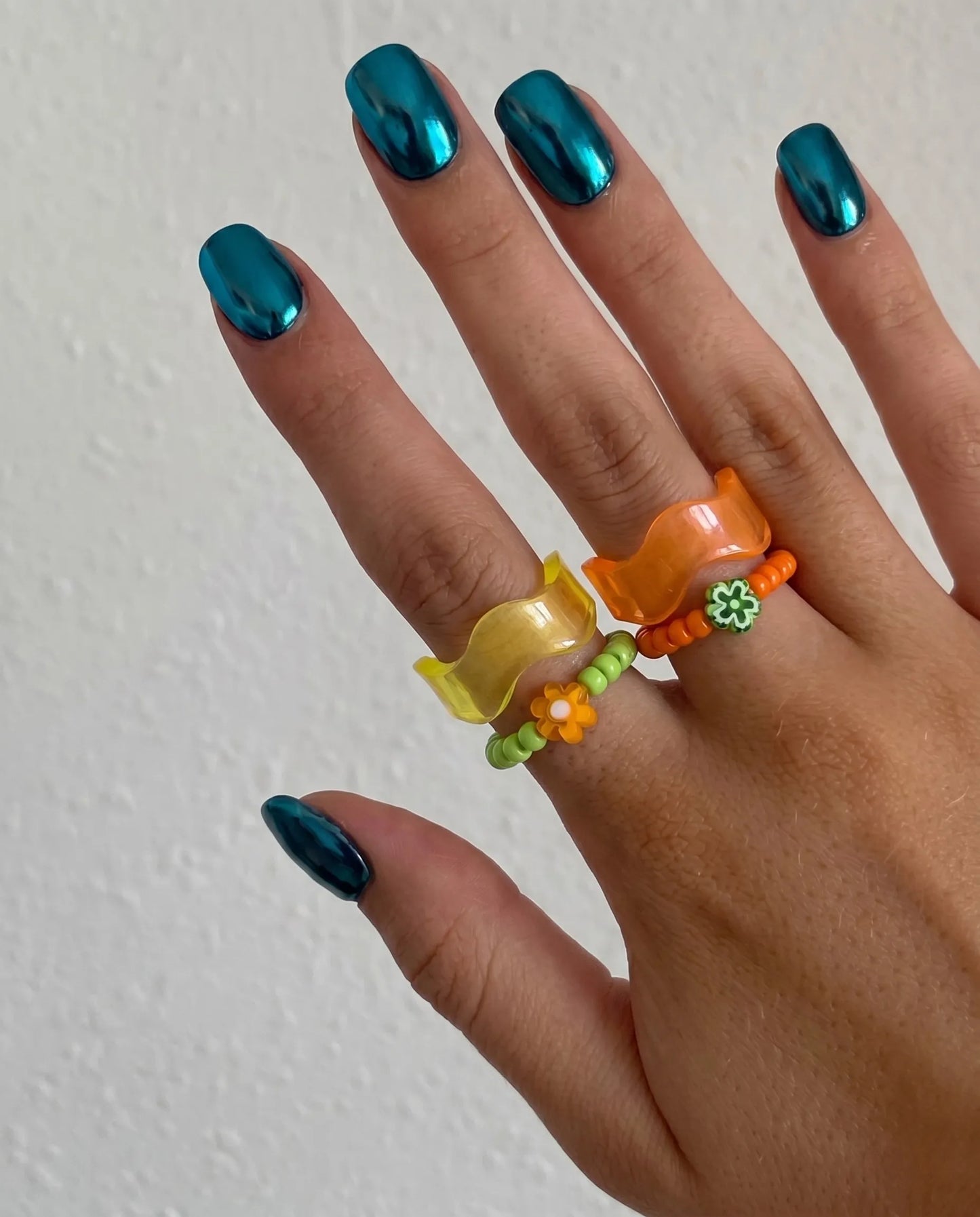 Y2K Chunky Resin Wave Ring & Flower Bead Ring Set