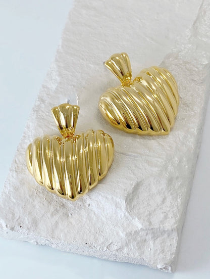 Chunky Ribbed Heart Earrings - Vintage Gold & Silver Statement Studs