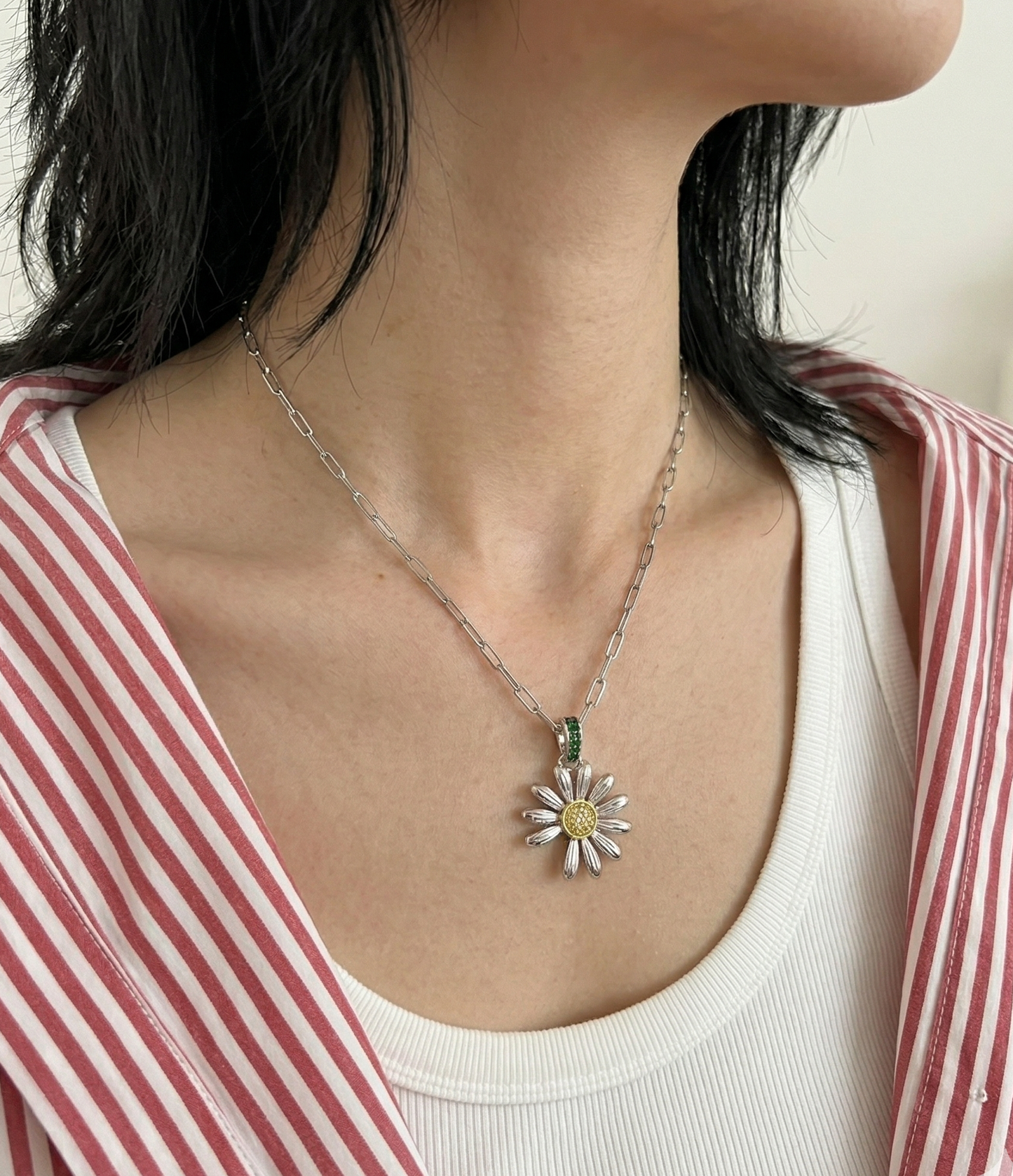 925 Sterling Silver Daisy Pendant Necklace – Green CZ Bail & Yellow Pavé Center