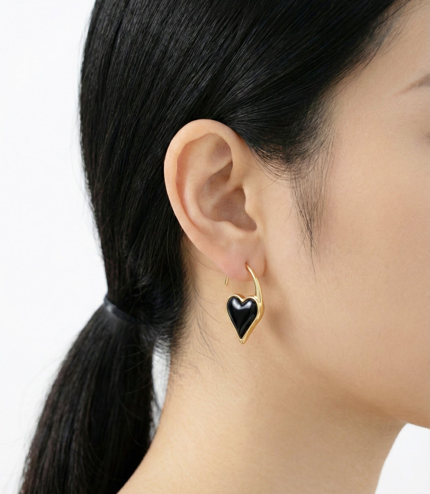 925 Sterling Silver Heart Hook Earrings — Mother-of-Pearl / Onyx