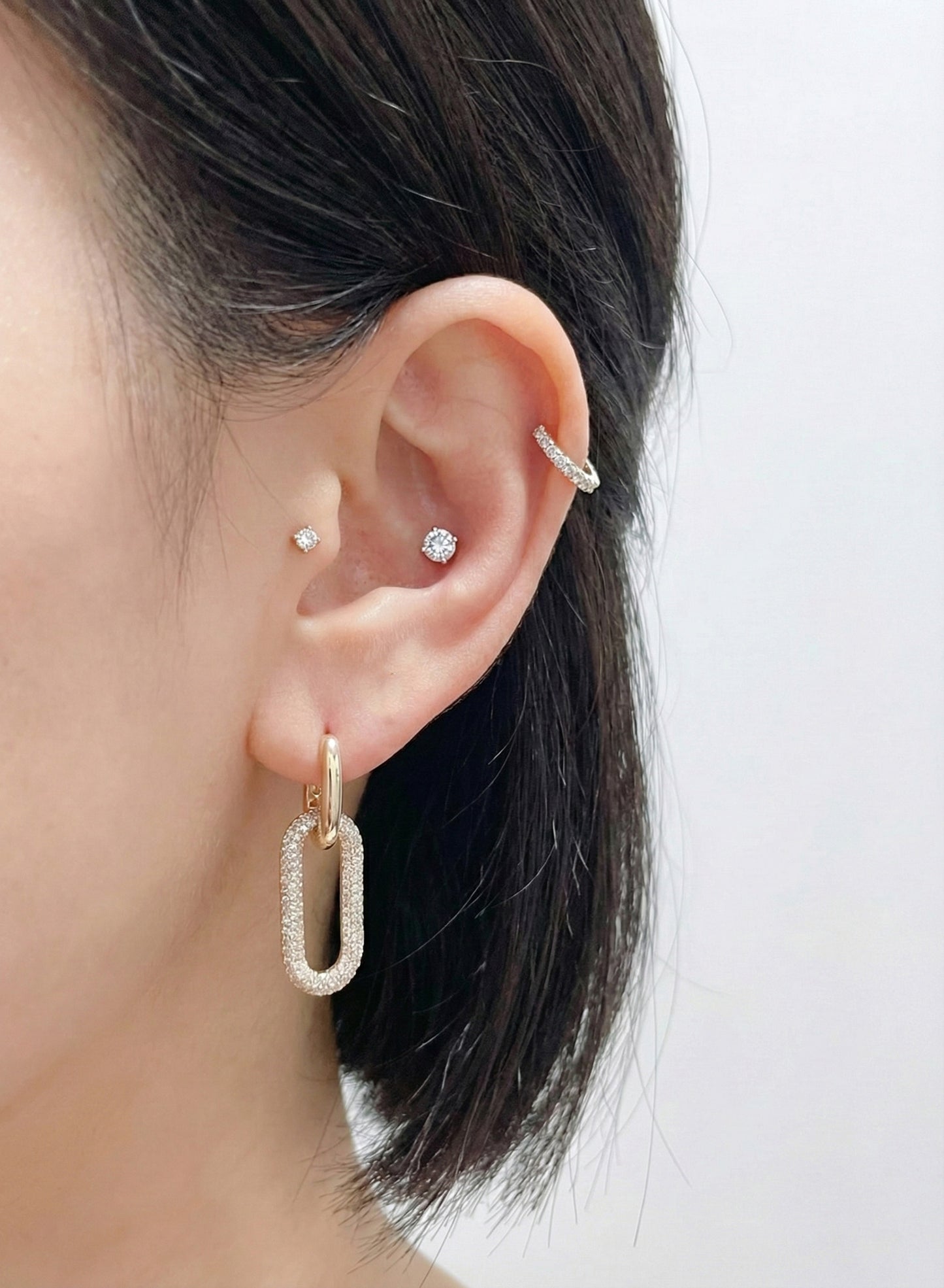 Huggie Hoop Pavé Oval Chain Link Drop Earrings – Gold & Silver