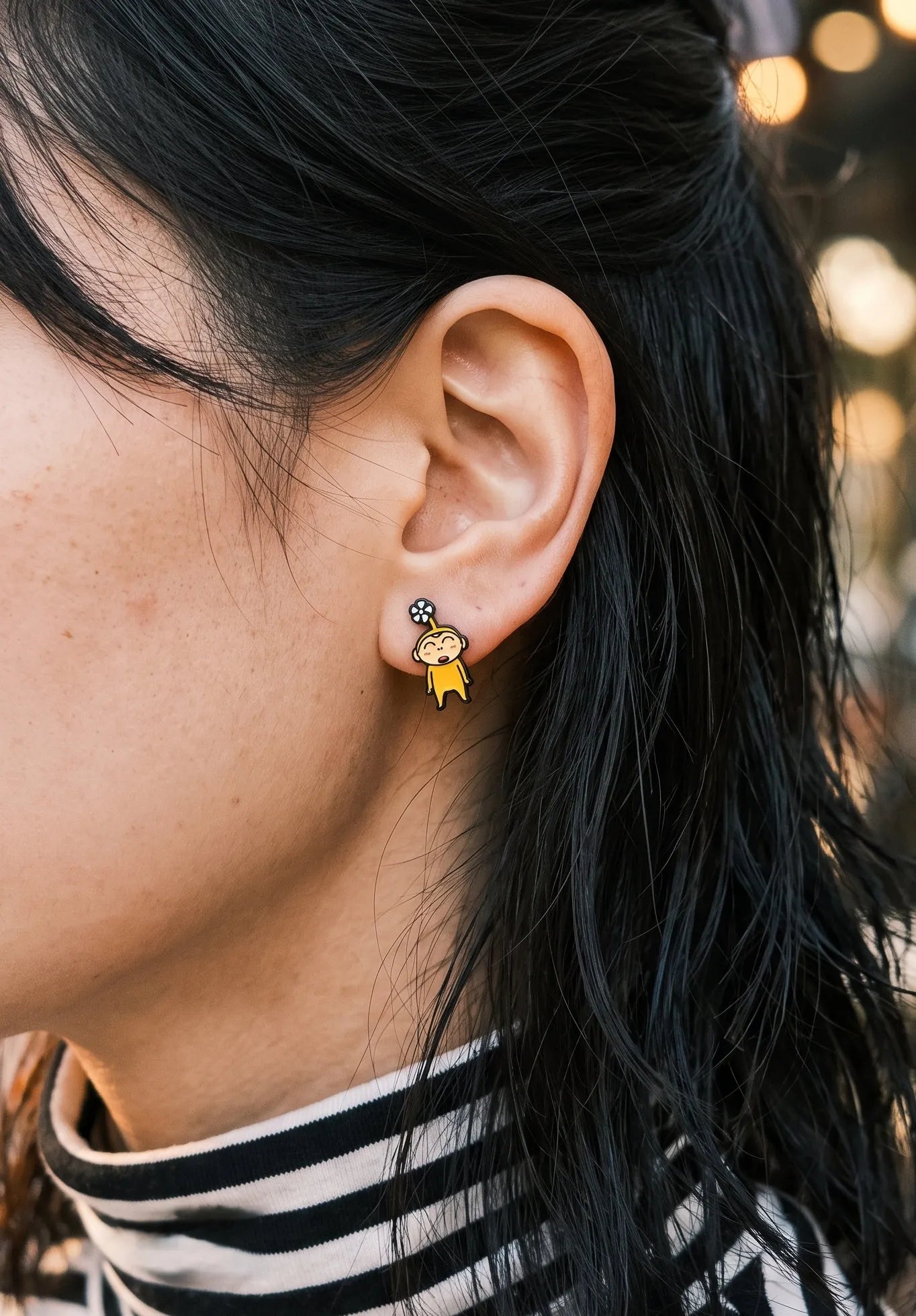 Crayon Shin-chan Mismatch Earrings — The K-Style Staple