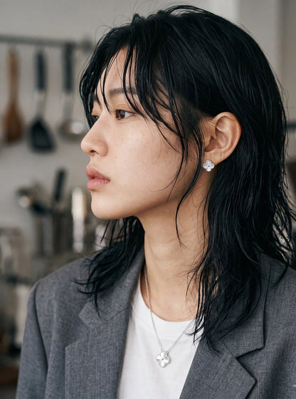 925 Silver Milgrain Clover Stud Earrings — Made in Korea