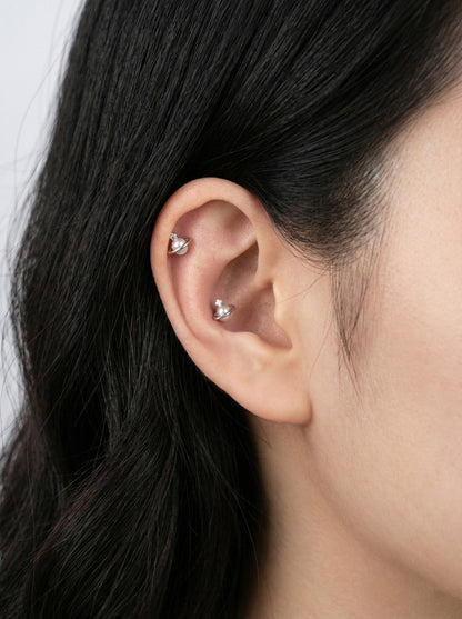 Saturn Pearl Planet Barbell Piercing - Cubic Zirconia Detail