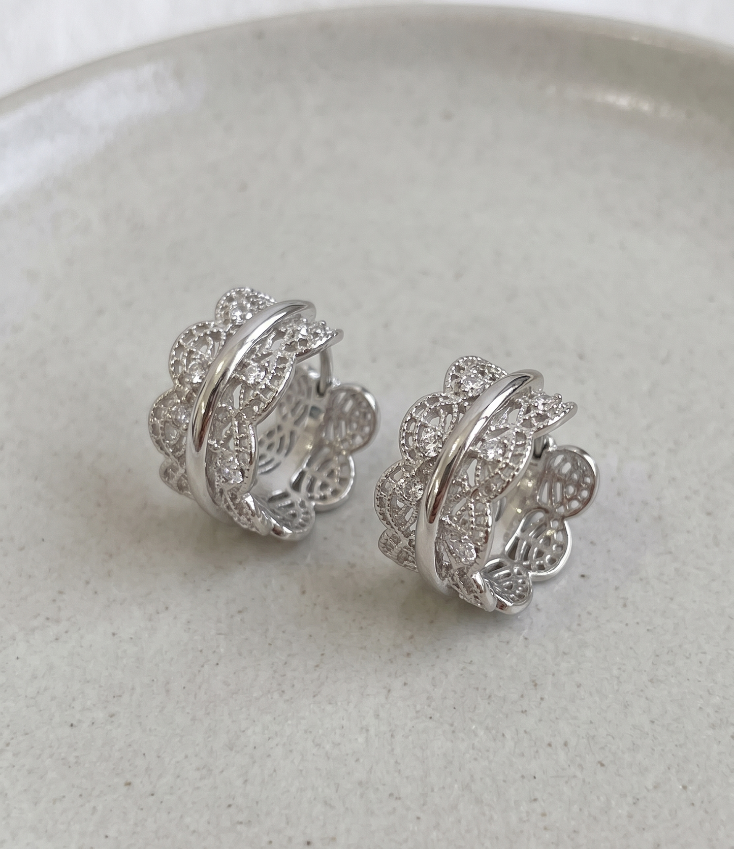 Vintage Filigree Chunky Hoop Earrings | CZ | Gold & Silver | Korean Jewelry