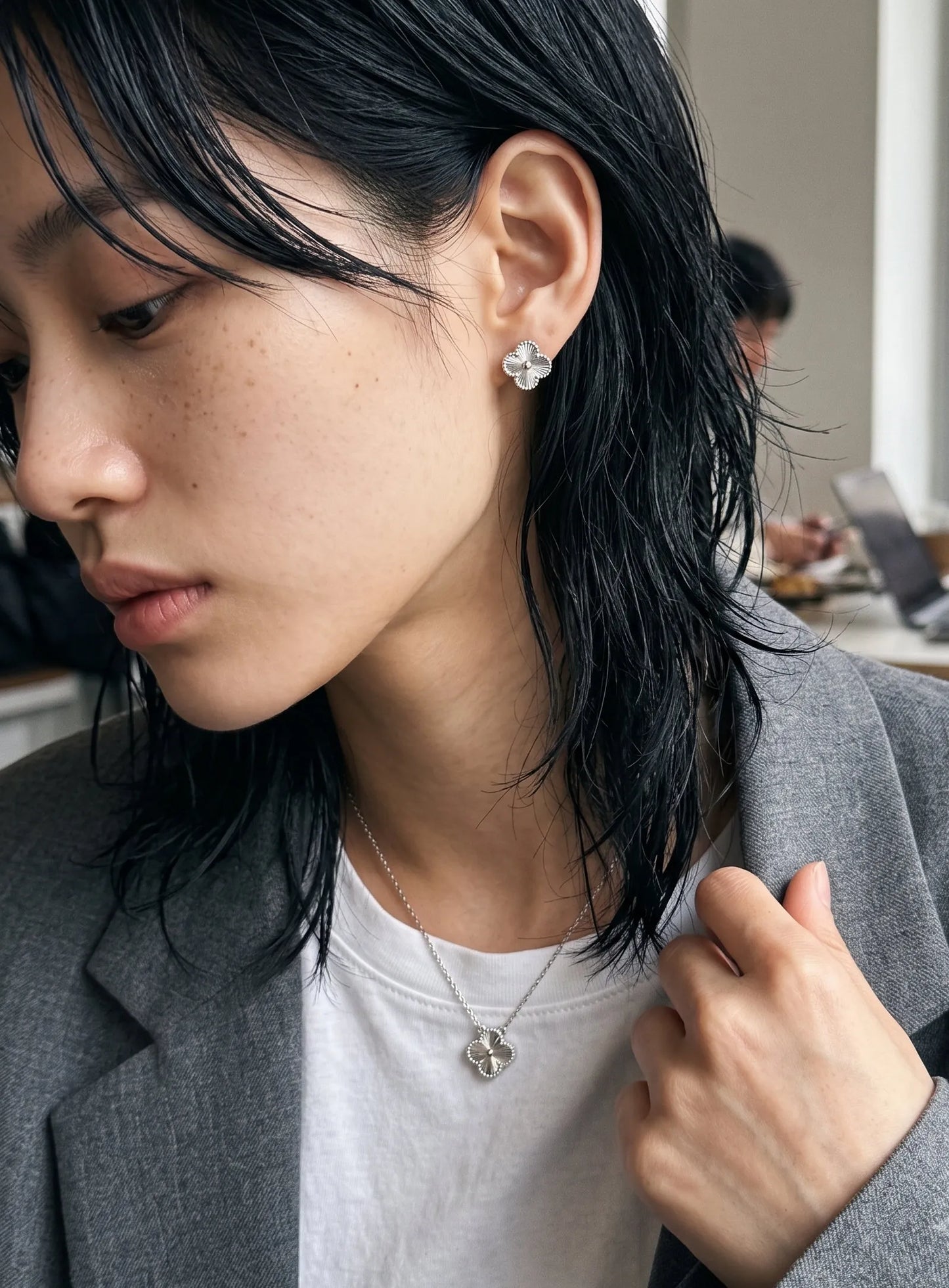 925 Silver Milgrain Clover Necklace — Made in Korea