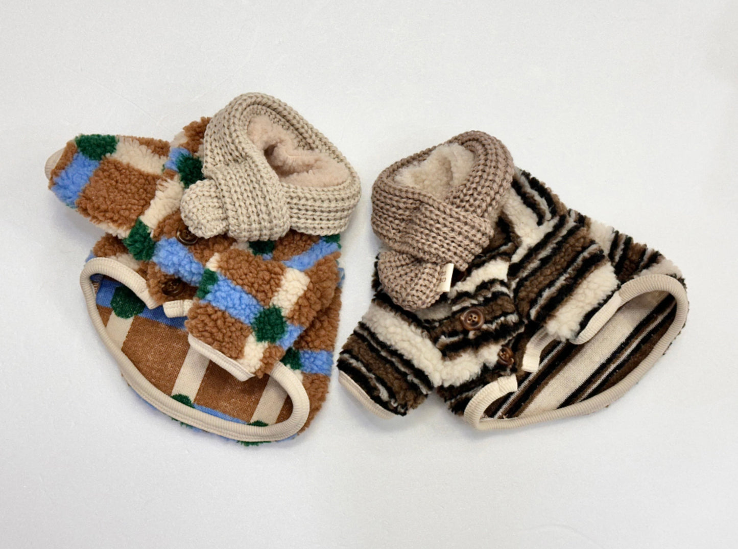 Cozy Sherpa Fleece Dog Cardigan - Button-Up Winter Coat Check & Stripe