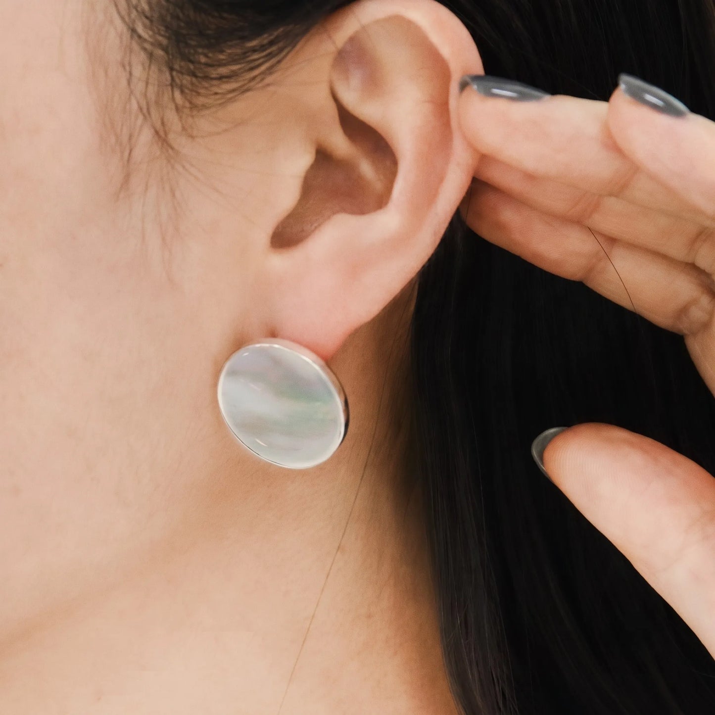 Mother of Pearl Circle Studs — 925 Silver
