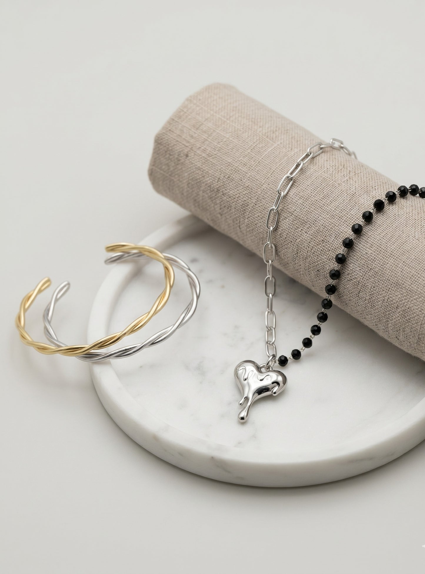 Melting Heart Pendant Necklace Black Bead Chain | K-Style Y2K