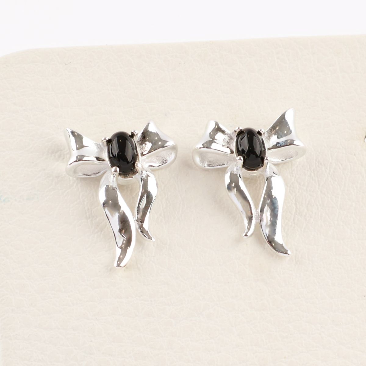 925 Sterling Silver Black Agate Bow Stud Earrings — Vintage Dark Coquette Jewelry