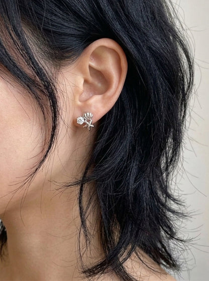 Mermaidcore Shell & Starfish Cubic Zirconia Stud Earrings | Hypoallergenic Titanium Post | Gold & Silver