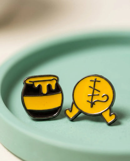 Vintage Winnie the Pooh Enamel Stud Set (4-Piece) | K-Style Kidult Earrings