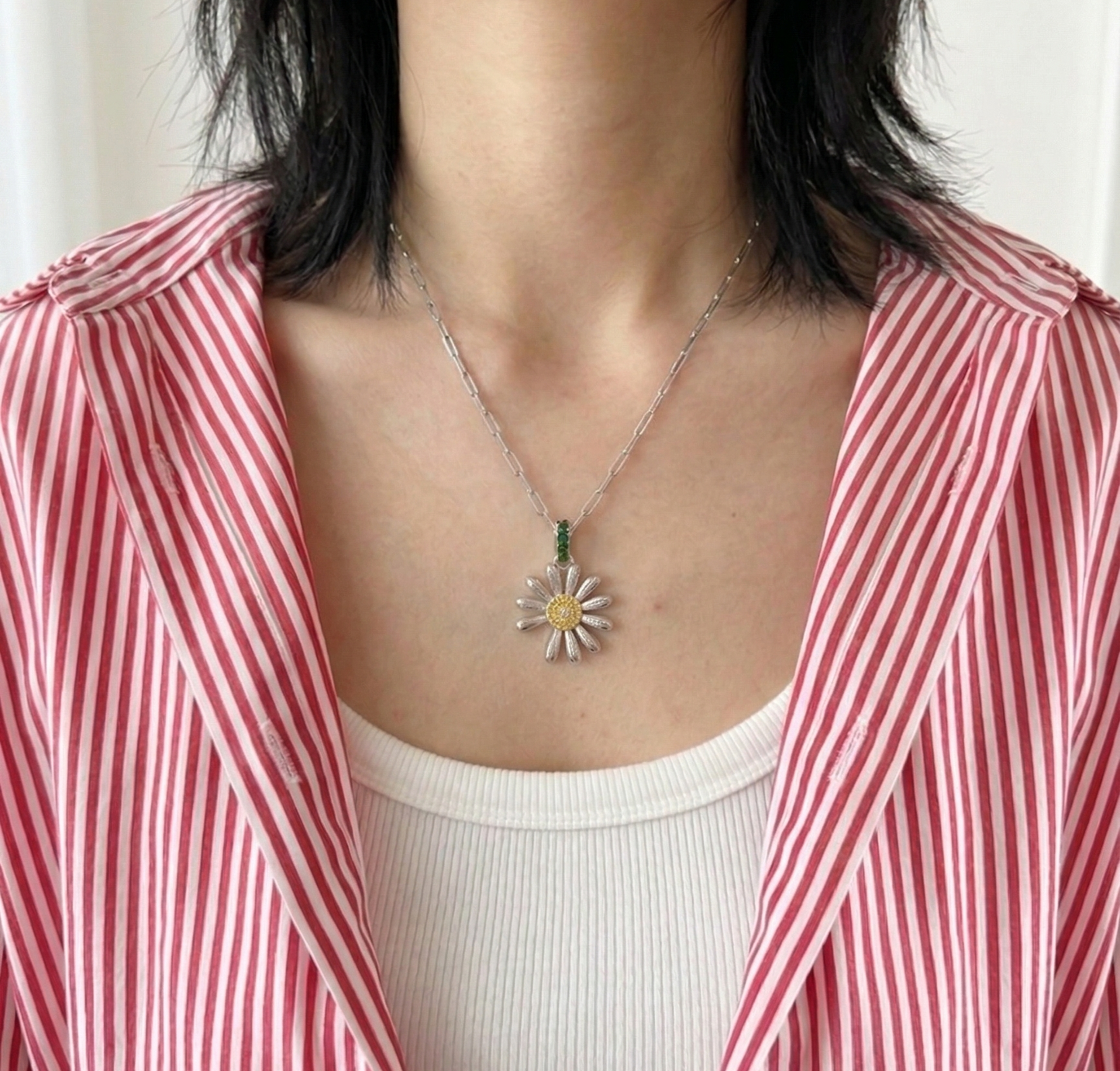 925 Sterling Silver Daisy Pendant Necklace – Green CZ Bail & Yellow Pavé Center