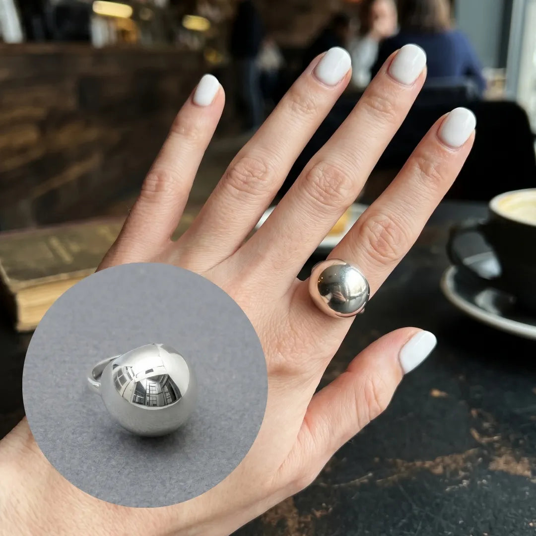 K-street jewelry aesthetic 8ttitto8 925 sterling silver bold dome ring product shot, hollow chunky ring tarnish-free custom fit.