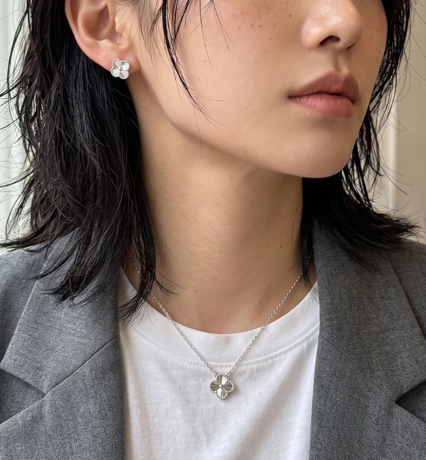 925 Silver Milgrain Clover Necklace — Made in Korea