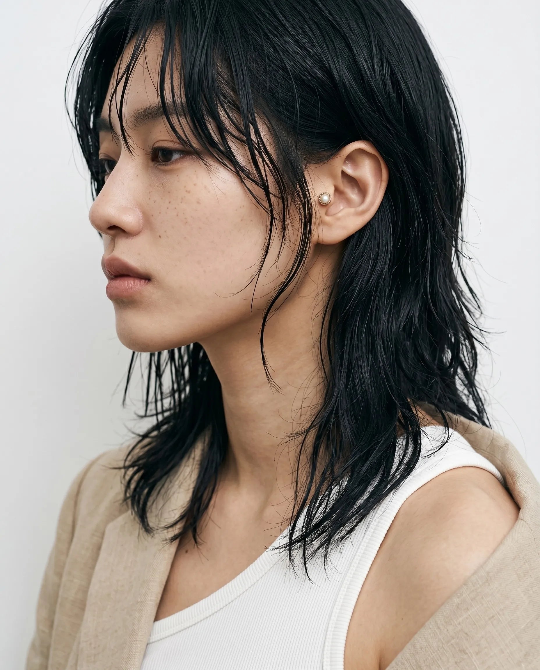 8ttitto8 model wearing helix rope frame pearl stud with heart drop lobe earring in white tank and linen jacket – effortless K-style ear stack