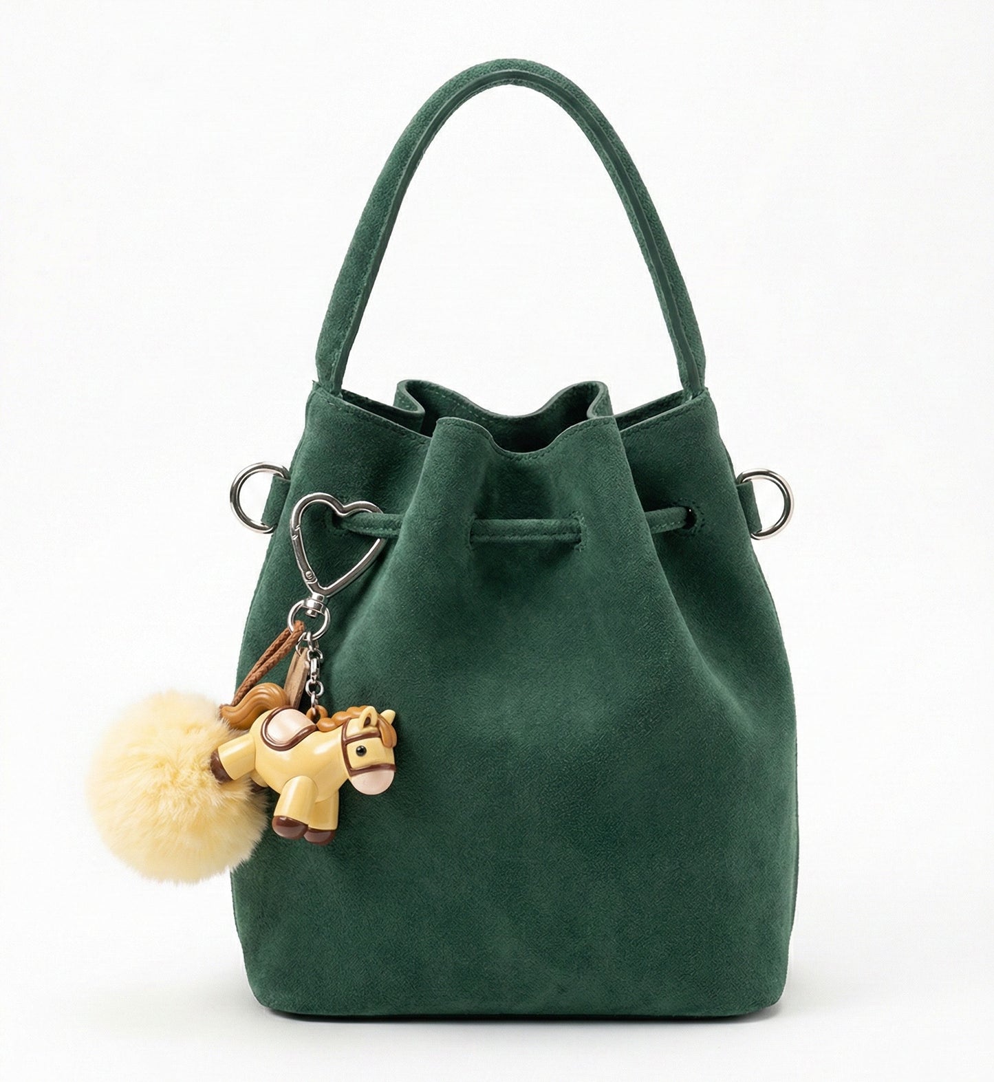  Cream beige pony keychain on green suede bucket bag - color matching styling