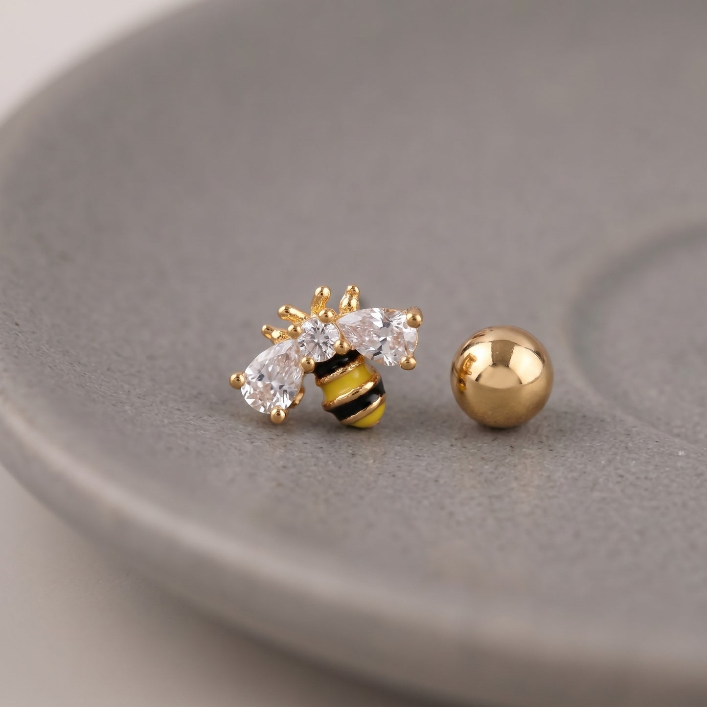 Bumblebee CZ Enamel Cartilage Piercing Stud – Surgical Steel (Single)