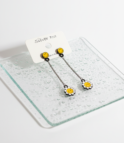 Smiley Daisy Long Drop Earrings – Silver Post, Handmade in Korea