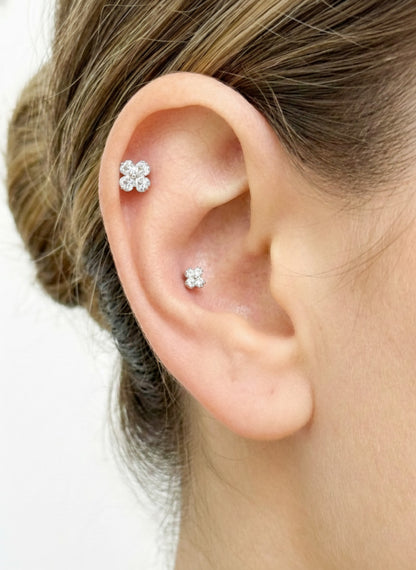 Clover Barbell Stud • Green or Clear CZ • Surgical Steel Piercing