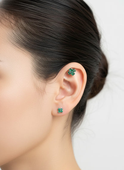 Clover Barbell Stud • Green or Clear CZ • Surgical Steel Piercing