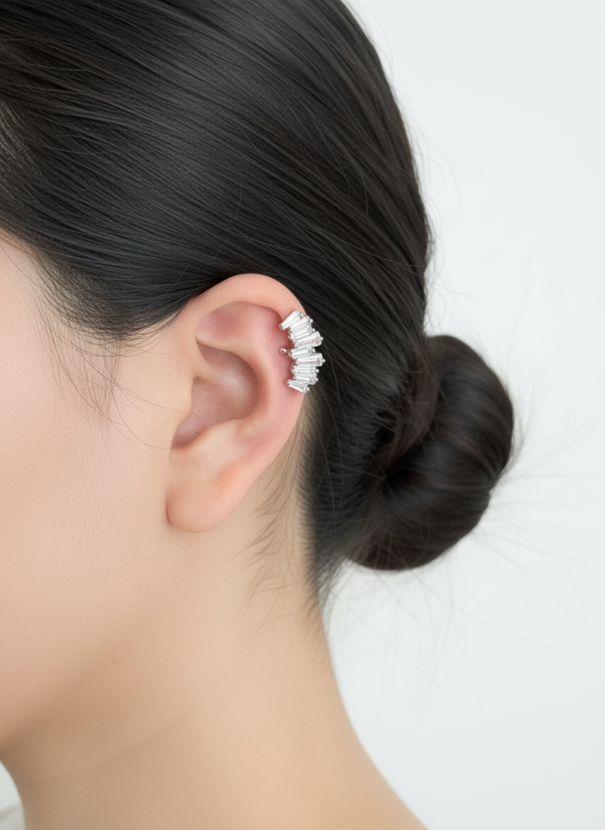 Baguette Cubic Non Piercing Ear Cuff in Gold Silver – 8TTITTO8