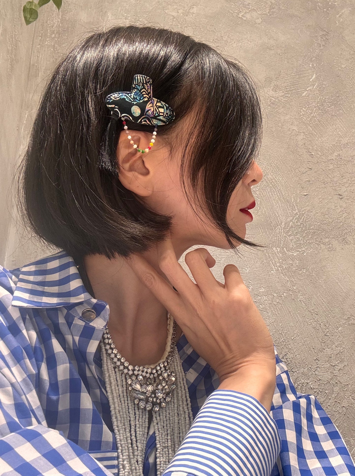 Korean Gat Hair Clip - Glitter & Nacre Pattern with Tassel