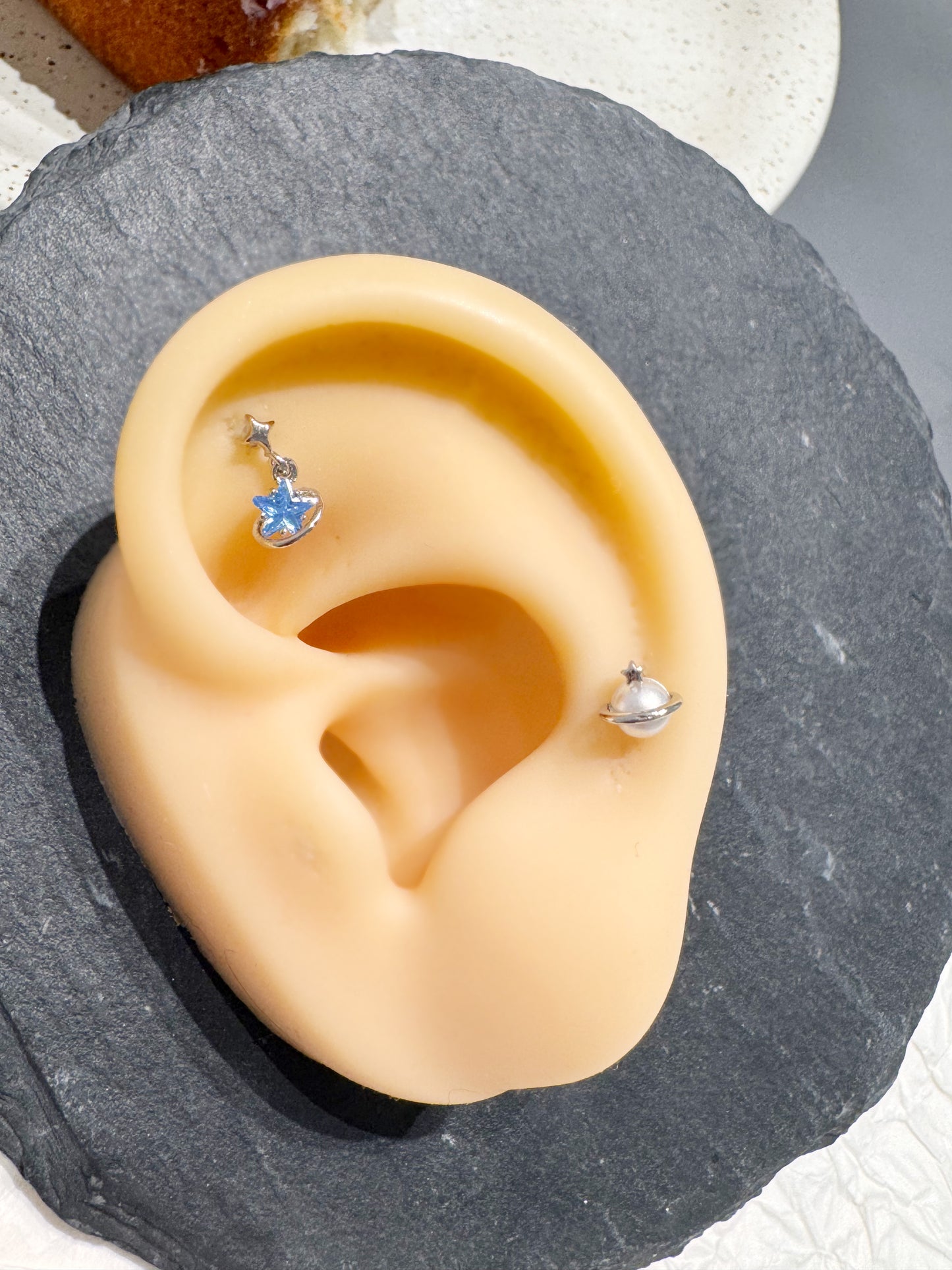 Planet Dangle Star Barbell Stud – Surgical Steel Bar, Clear/Blue CZ, Silver·Gold·Rose Gold