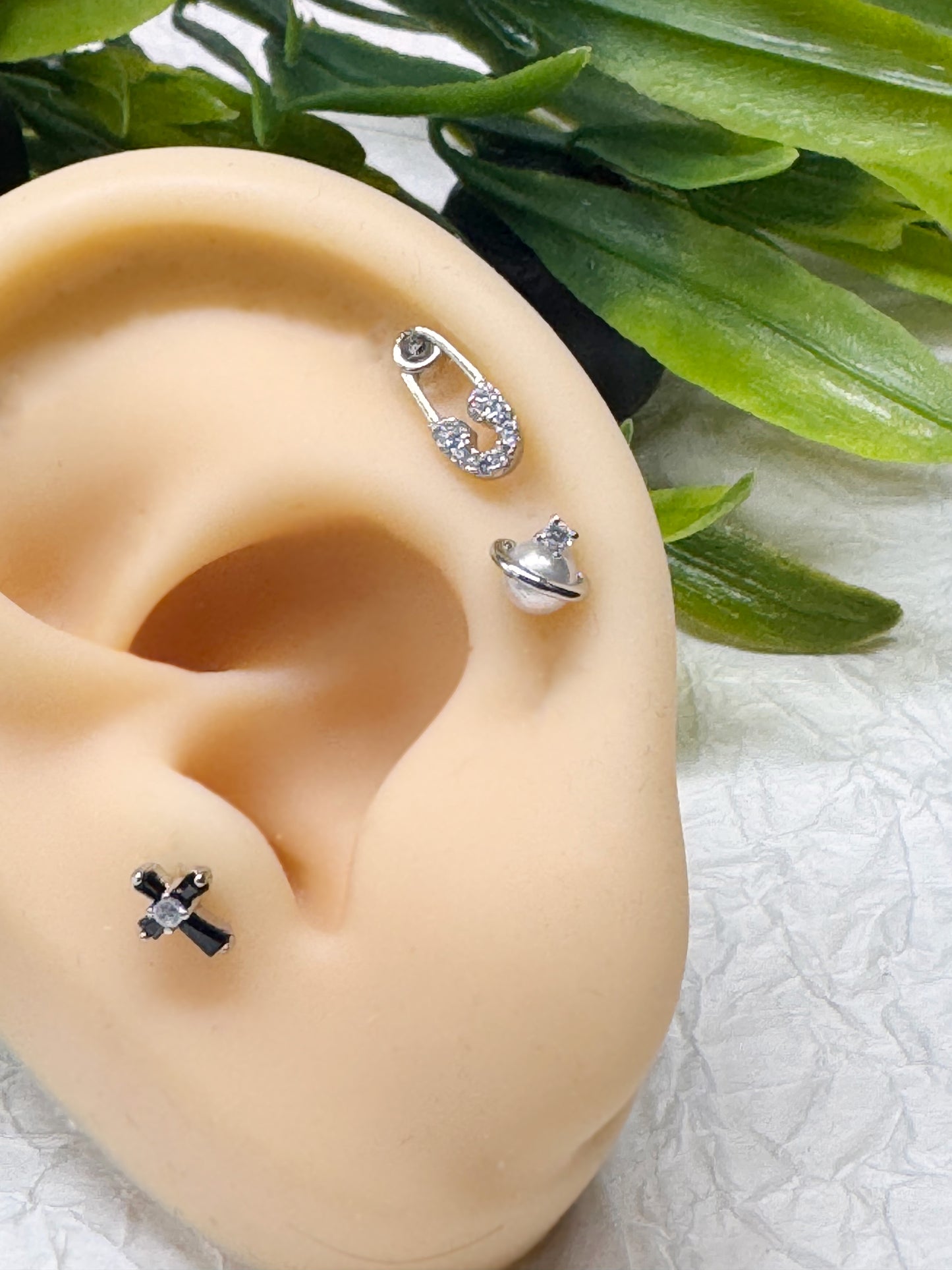 Faux Pearl Cubic Planet Piercing,Surgical Steel Inner Conch Helix Jewelry, Modern Layered Ear Curation Minimal,Saturn Planet piercing